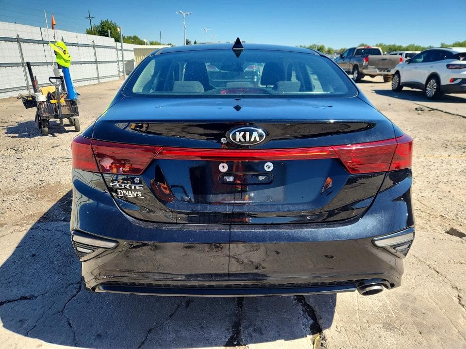2019 KIA FORTE 6