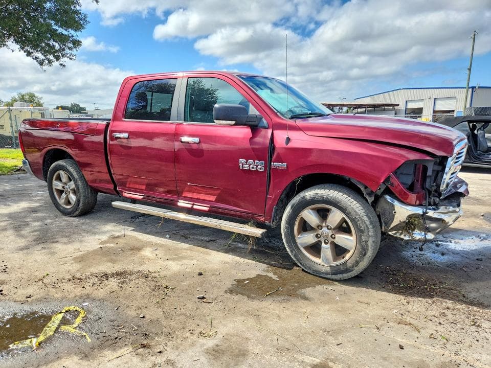 2017 RAM 1500 SLT 4
