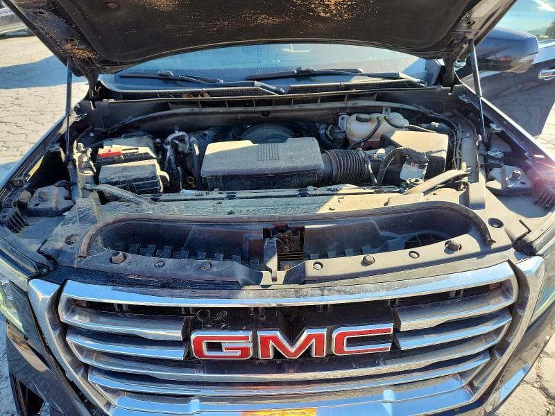 2024 GMC YUKON SLT 12