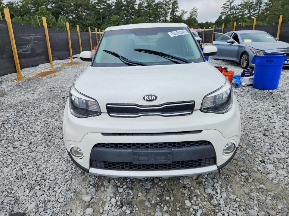 2018 KIA SOUL + 5