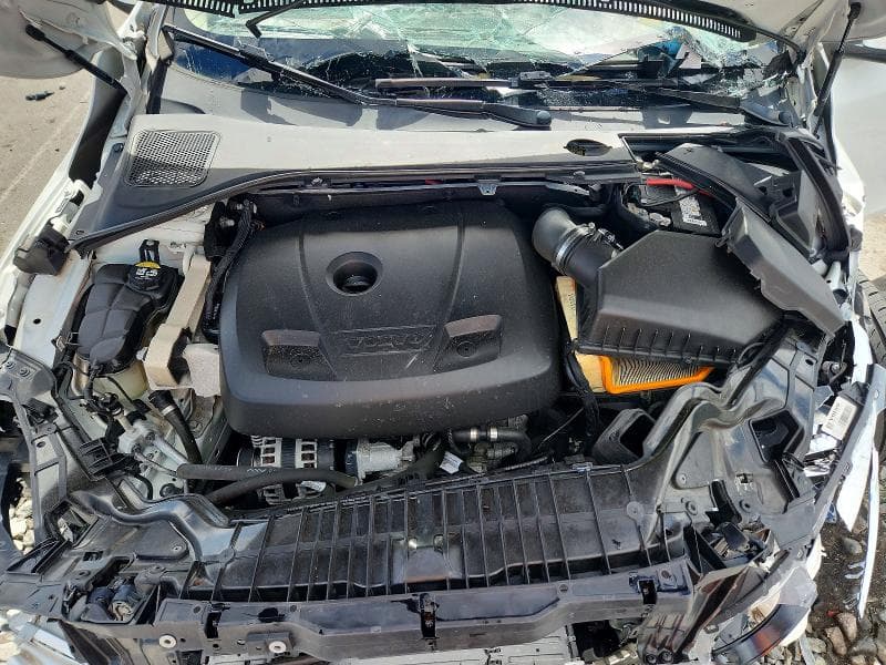 2018 VOLVO S60 PREMIER 11