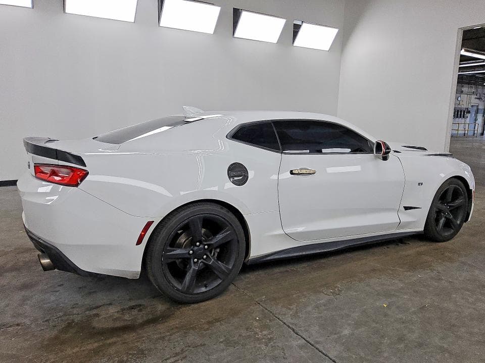 2017 CHEVROLET CAMARO LT 3