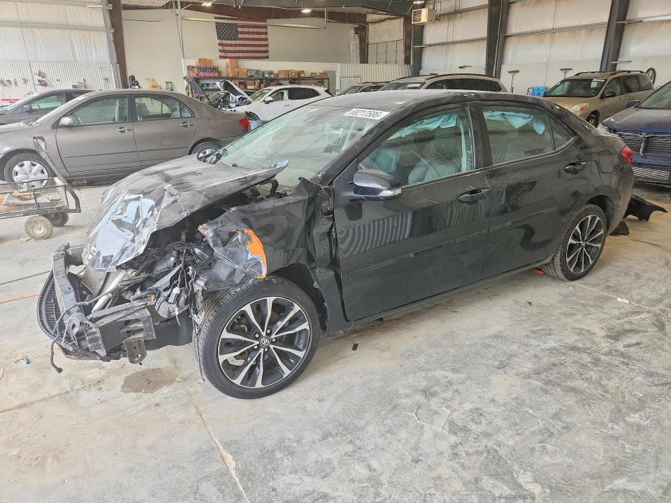 2018 TOYOTA COROLLA SE - 1