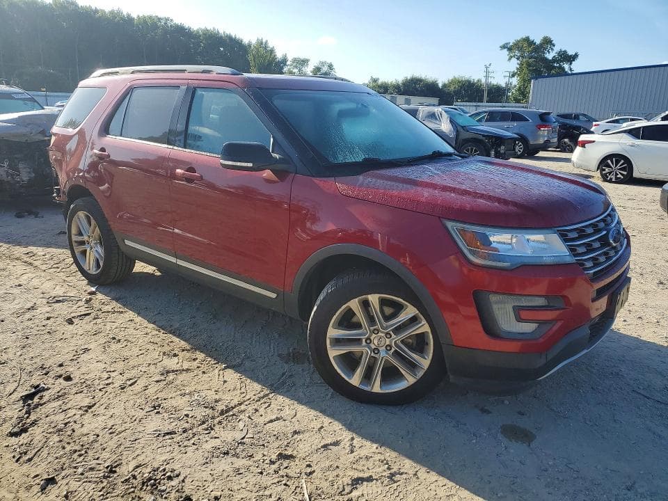 2017 FORD EXPLORER XLT 4