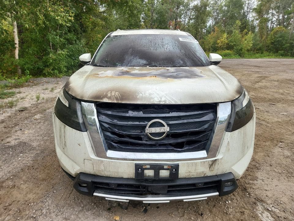 2023 NISSAN PATHFINDER SL 5