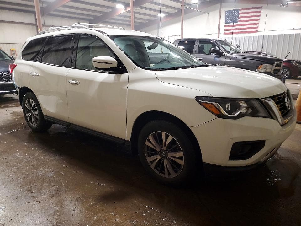 2017 NISSAN PATHFINDER S 4