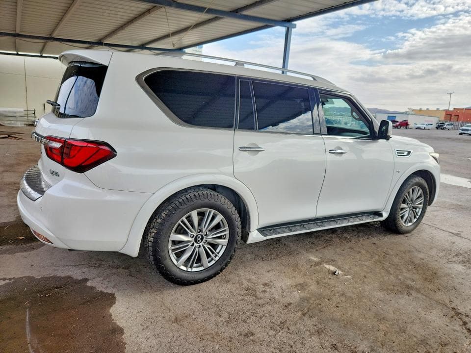 2018 INFINITI QX80 BASE 3