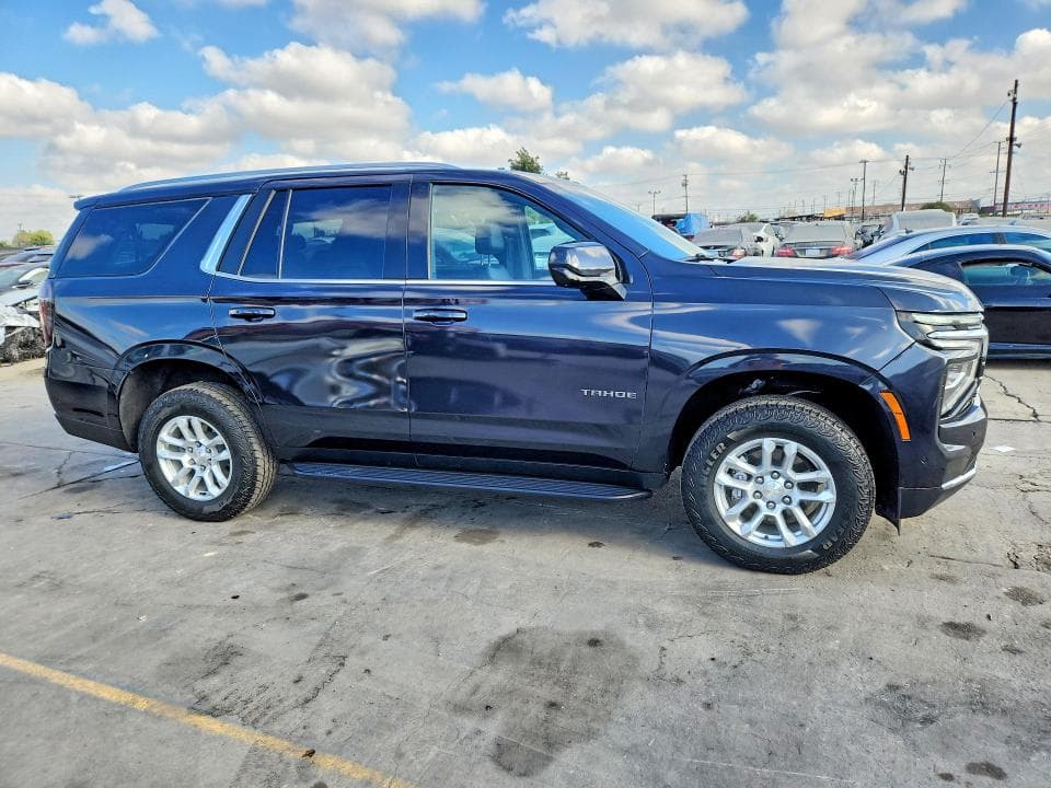 2025 CHEVROLET TAHOE C1500 LT 4