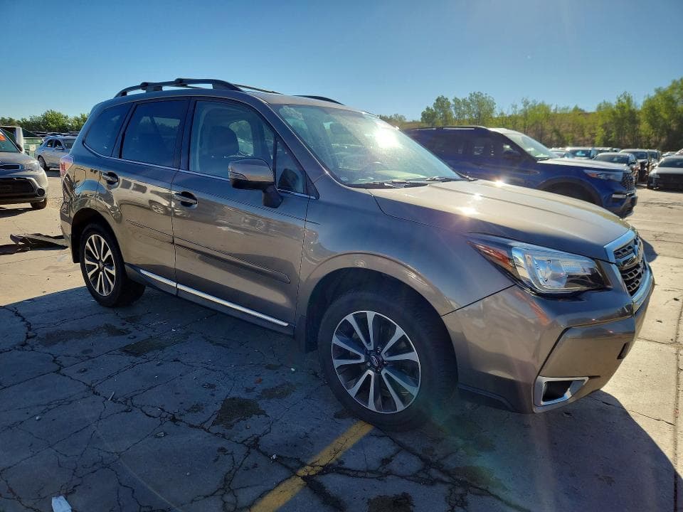2017 SUBARU FORESTER 2.0XT TOURING 4