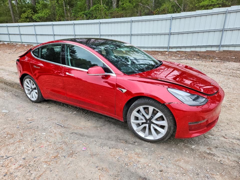 2018 TESLA MODEL 3 4