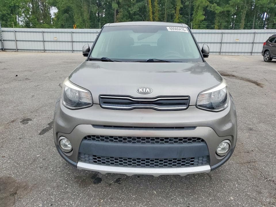 2017 KIA SOUL + 5
