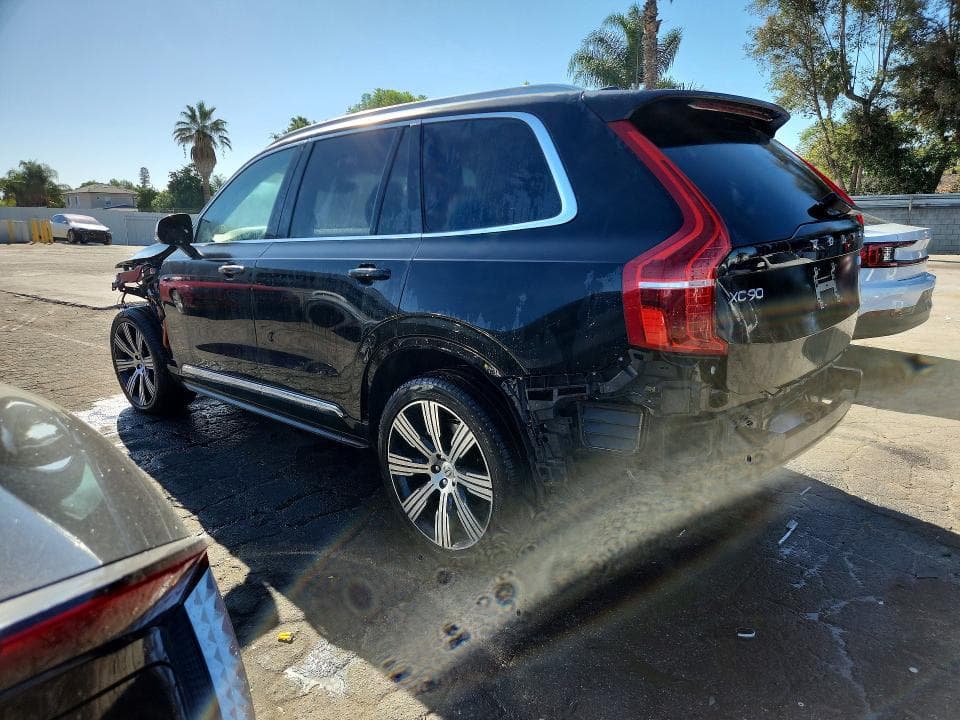 2024 VOLVO XC90 PLUS 2