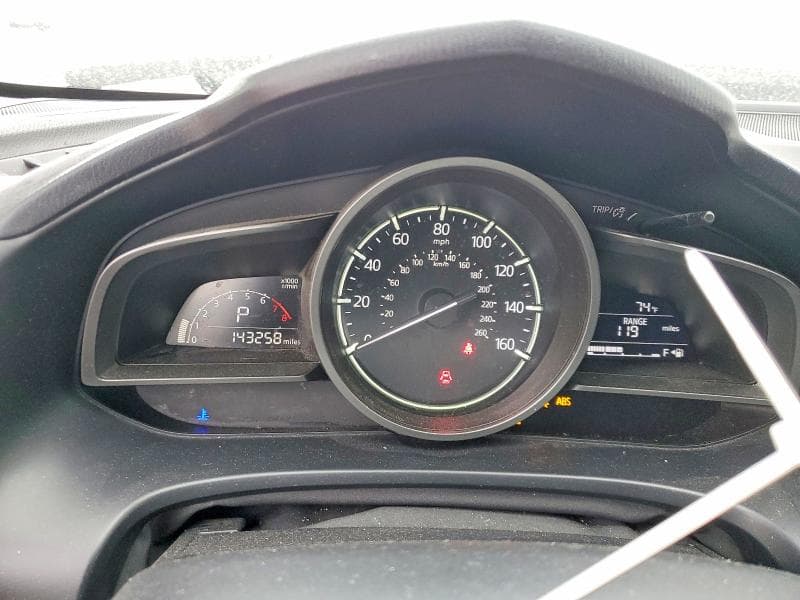 2017 MAZDA 3 TOURING 9