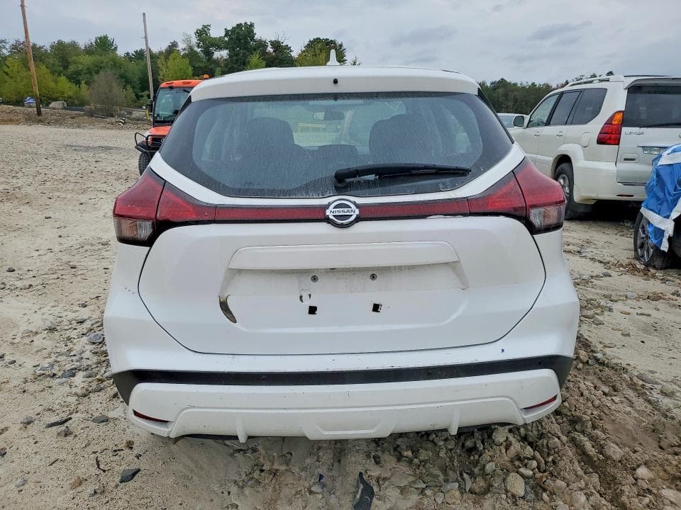 2021 NISSAN KICKS S 6