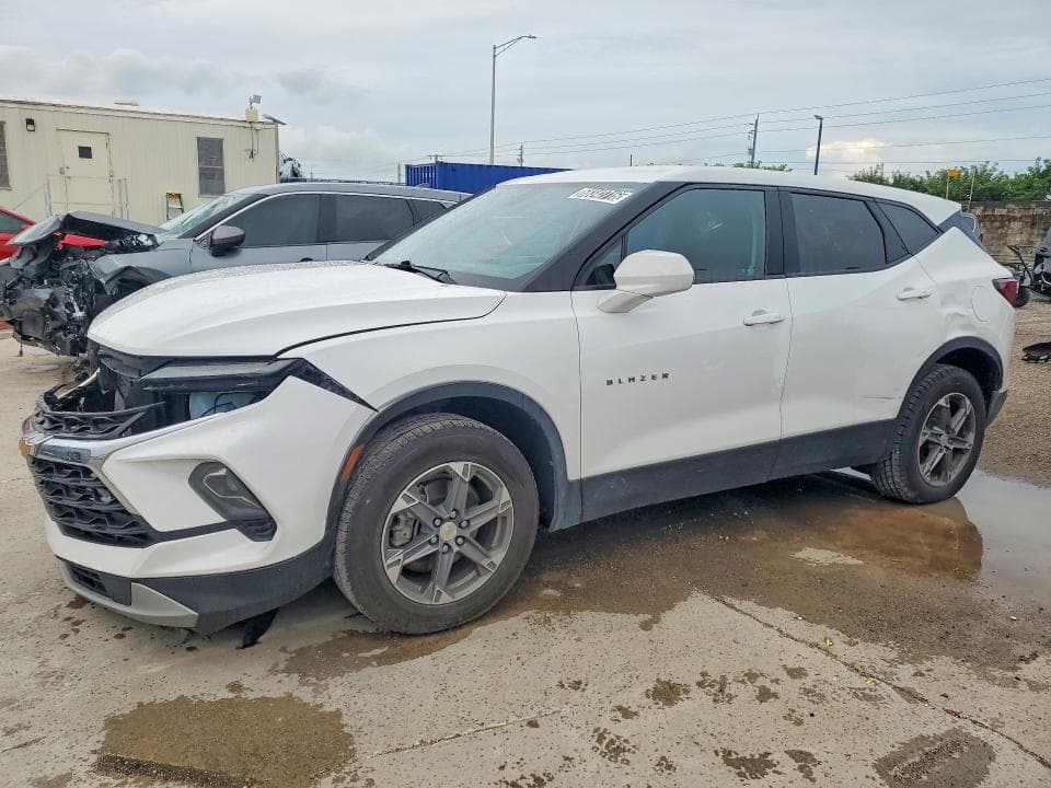 2023 CHEVROLET BLAZER 2LT - 1