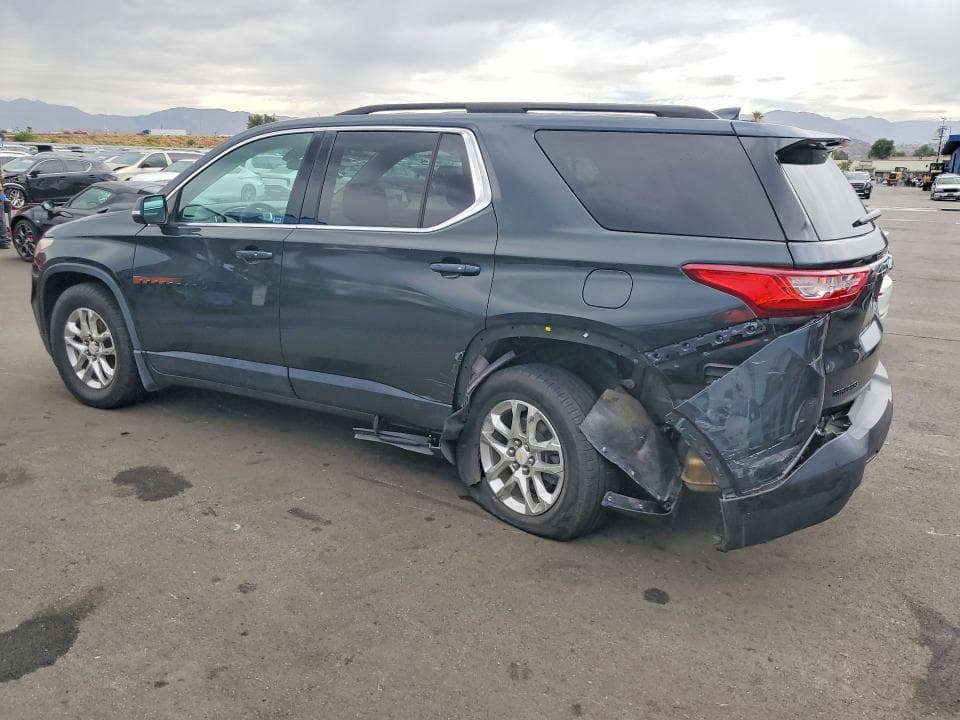 2021 CHEVROLET TRAVERSE LT 2