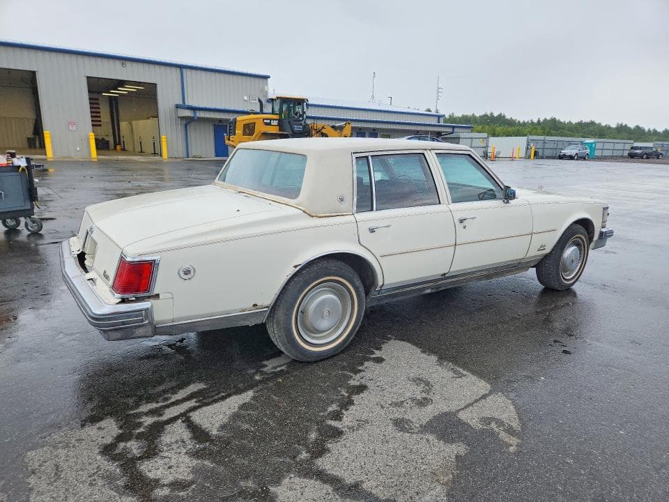 1976 CADILLAC SEVILLE 3
