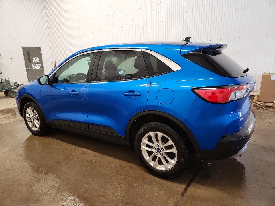 2020 FORD ESCAPE SE 2