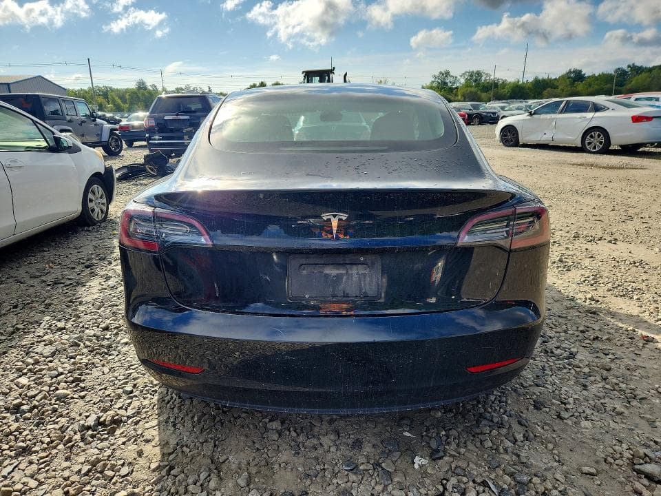 2021 TESLA MODEL 3 6