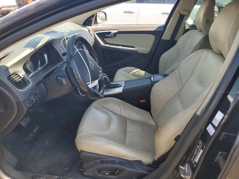 2018 VOLVO S60 PLATINUM 7