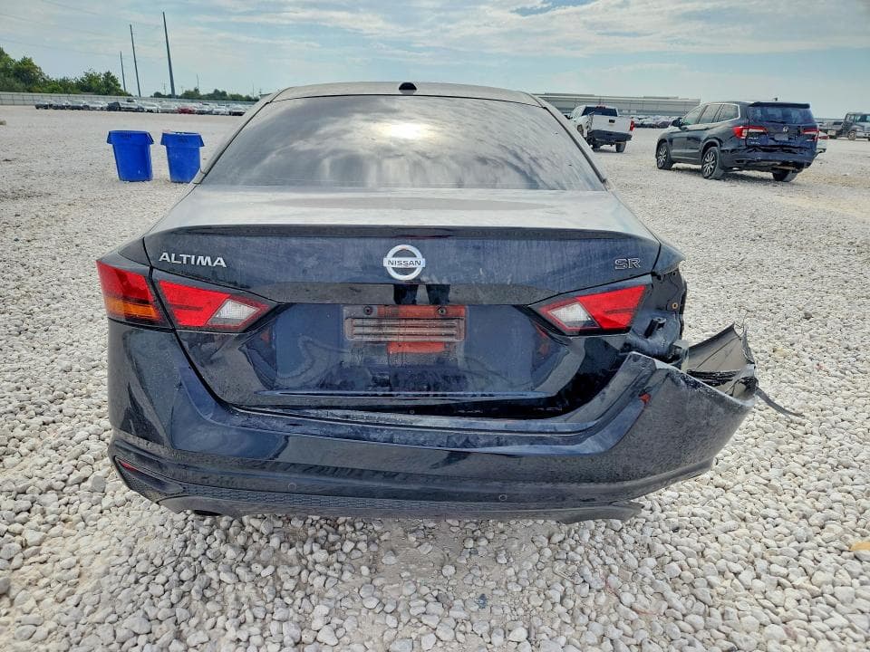 2021 NISSAN ALTIMA SR 6