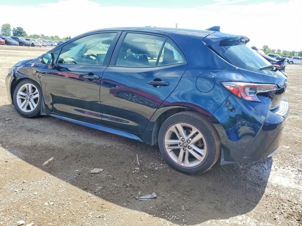 2019 TOYOTA COROLLA HATCHBACK SE 2