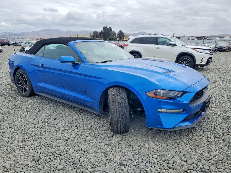 2021 FORD MUSTANG 4