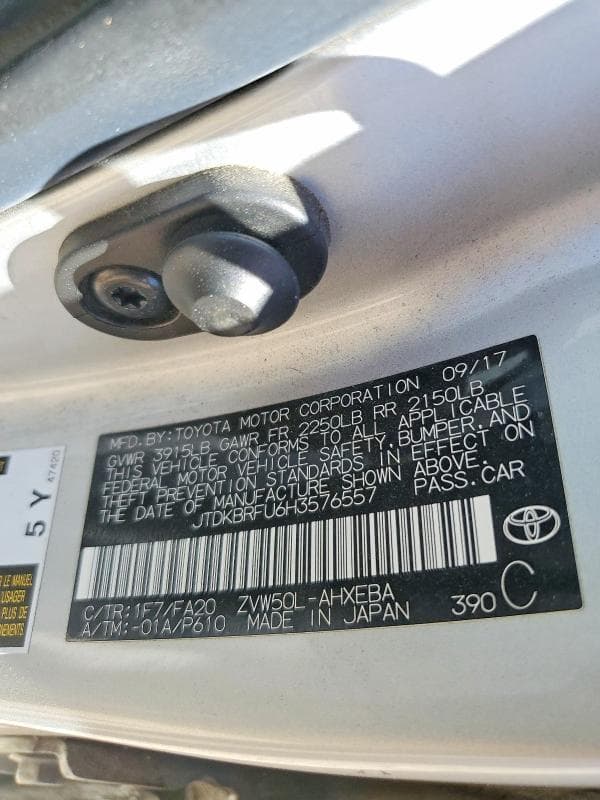 2017 TOYOTA PRIUS TWO 12