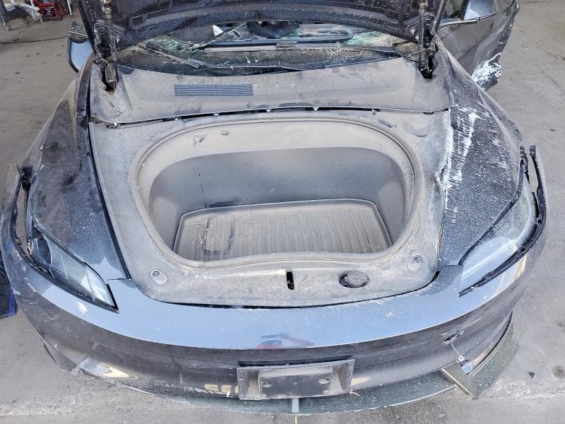 2025 TESLA MODEL 3 11