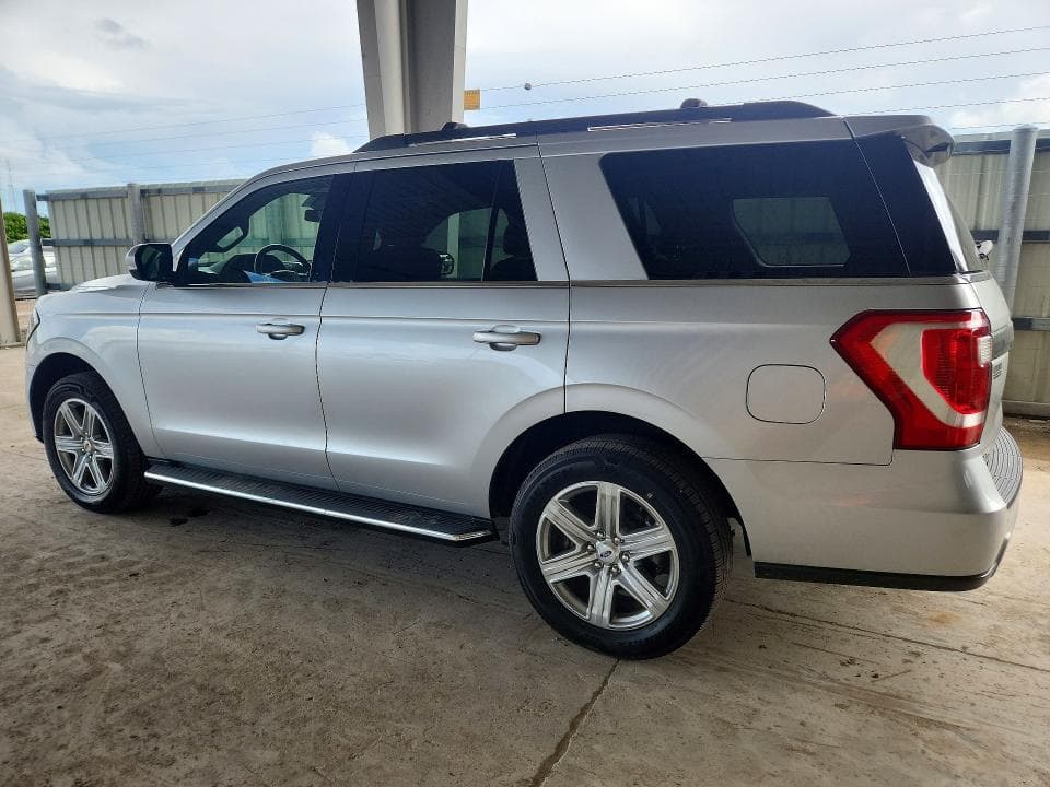 2019 FORD EXPEDITION XLT 2