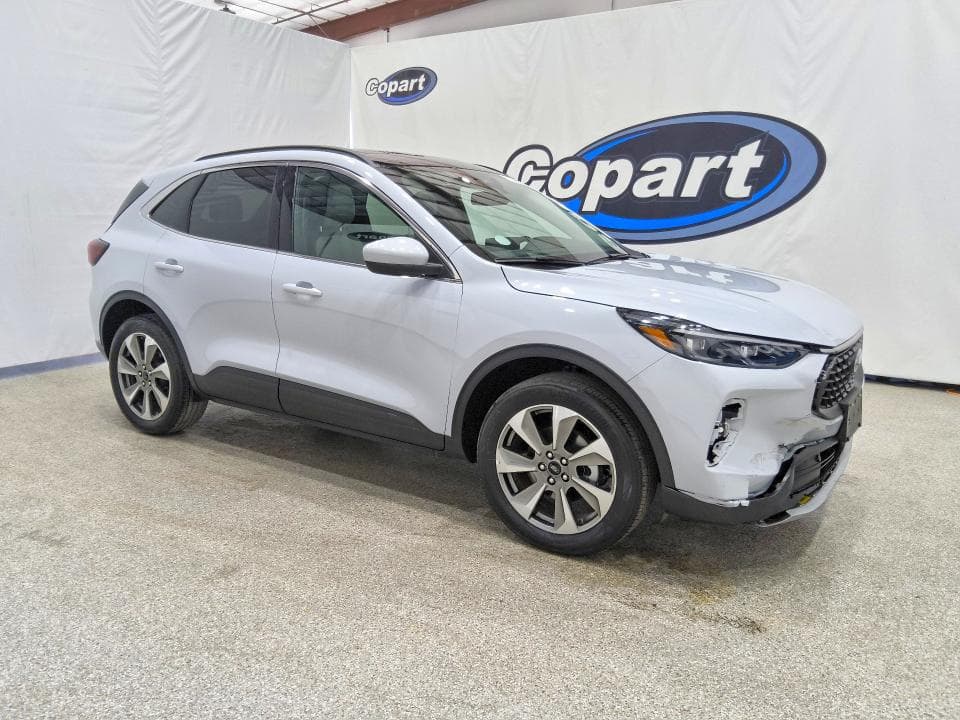 2025 FORD ESCAPE PLATINUM 4