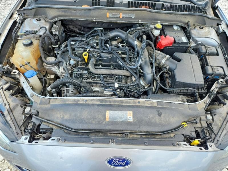 2020 FORD FUSION SE 11