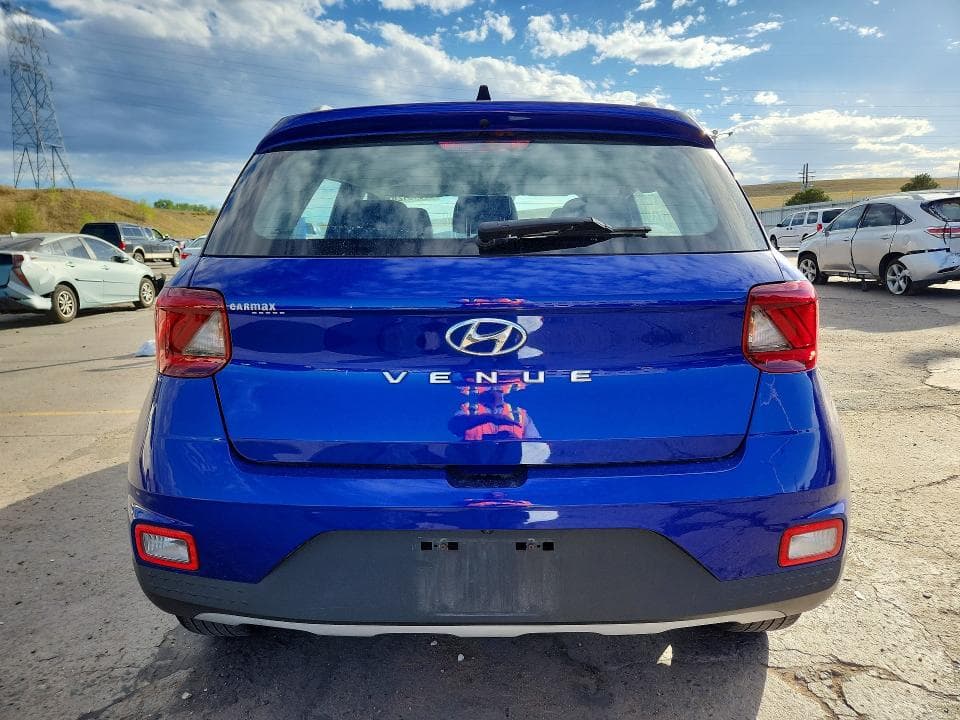 2022 HYUNDAI VENUE LIMITED 6