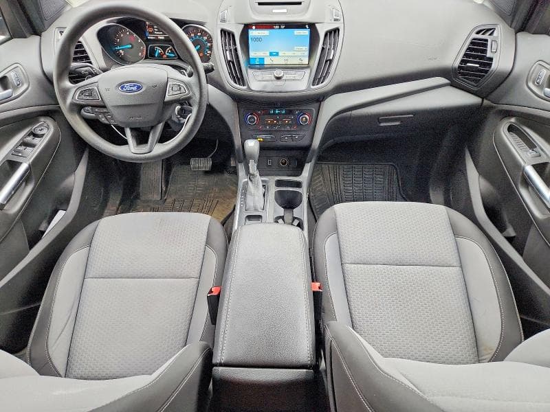 2017 FORD ESCAPE SE 8