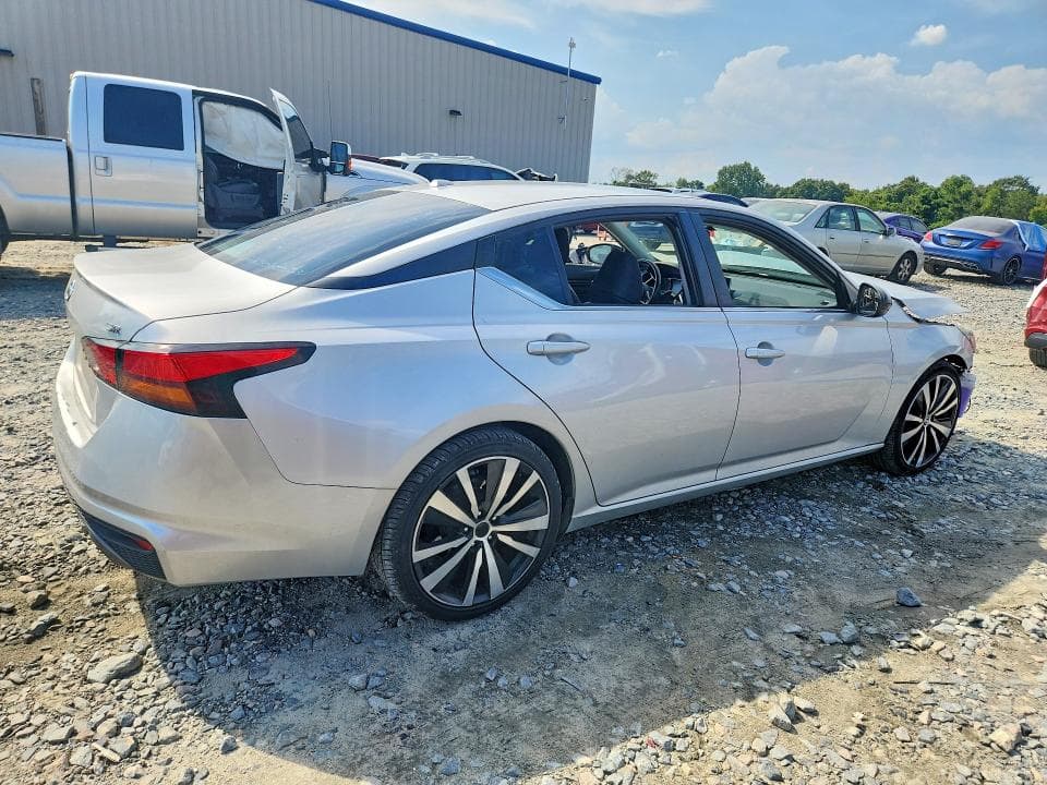 2019 NISSAN ALTIMA SR 3