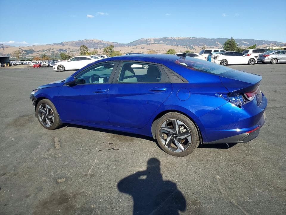 2023 HYUNDAI ELANTRA SEL 2