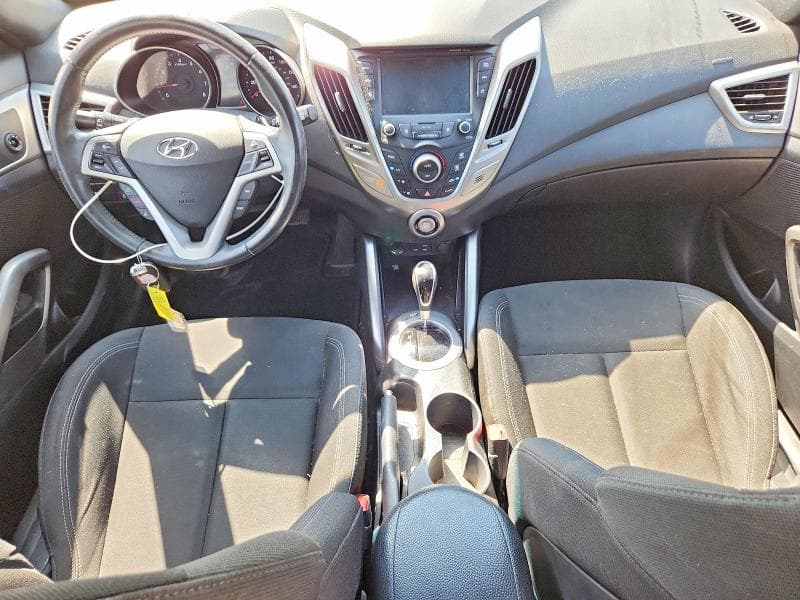 2017 HYUNDAI VELOSTER VALUE EDITION 8
