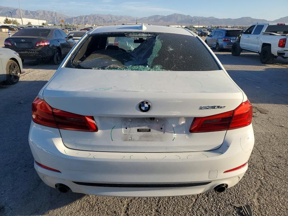 2018 BMW 530E 6
