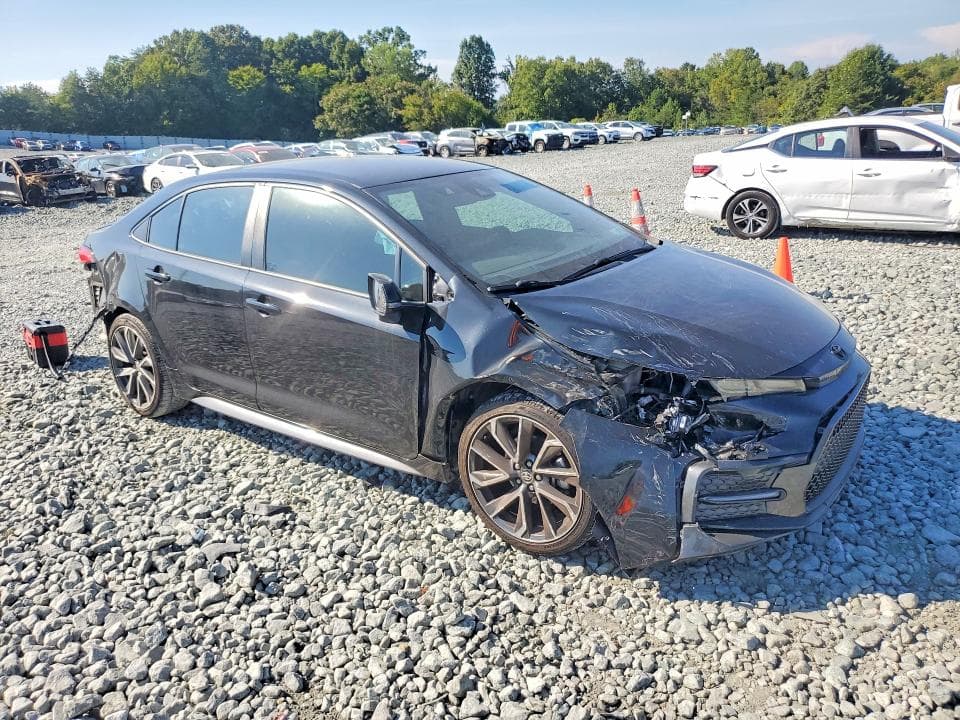 2021 TOYOTA COROLLA SE 4