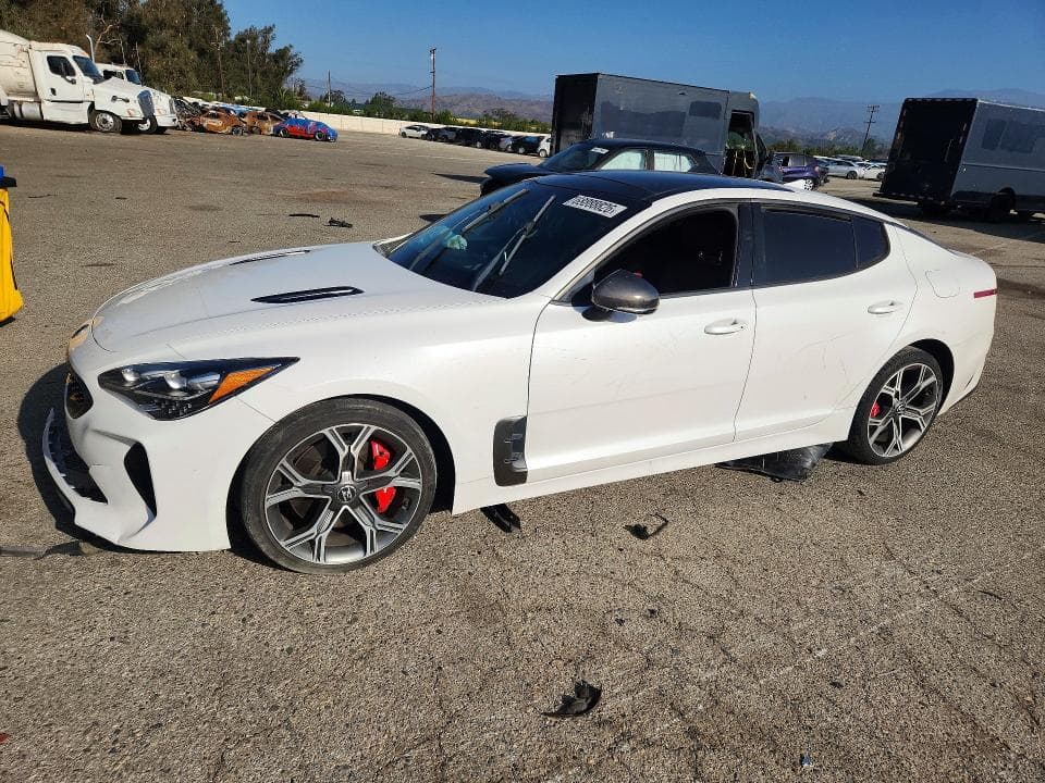2020 KIA STINGER GT2 - 1