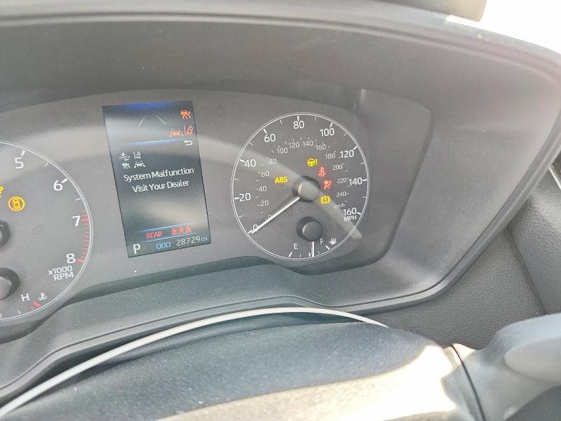 2025 TOYOTA COROLLA LE 9