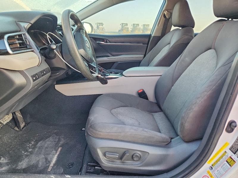 2018 TOYOTA CAMRY LE 7