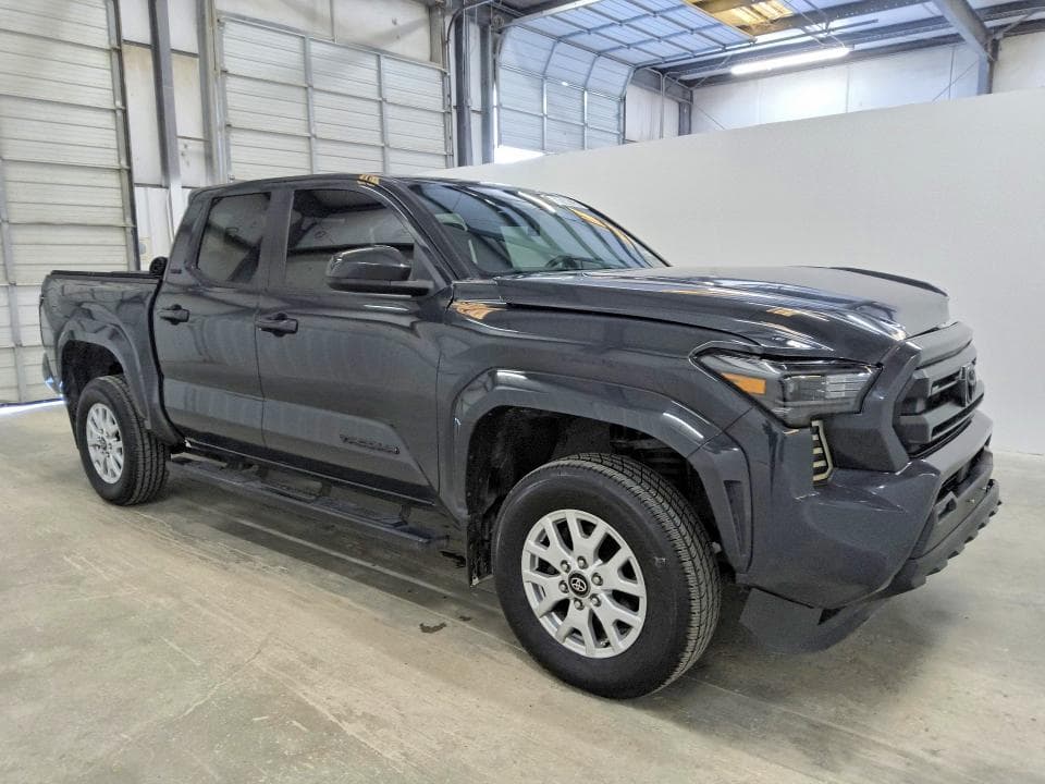 2024 TOYOTA TACOMA SR5 4