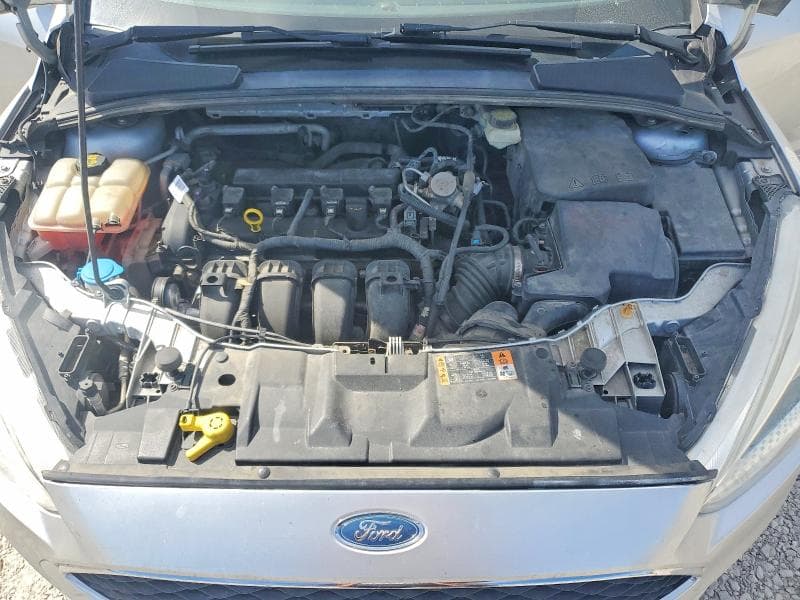 2017 FORD FOCUS SE 11