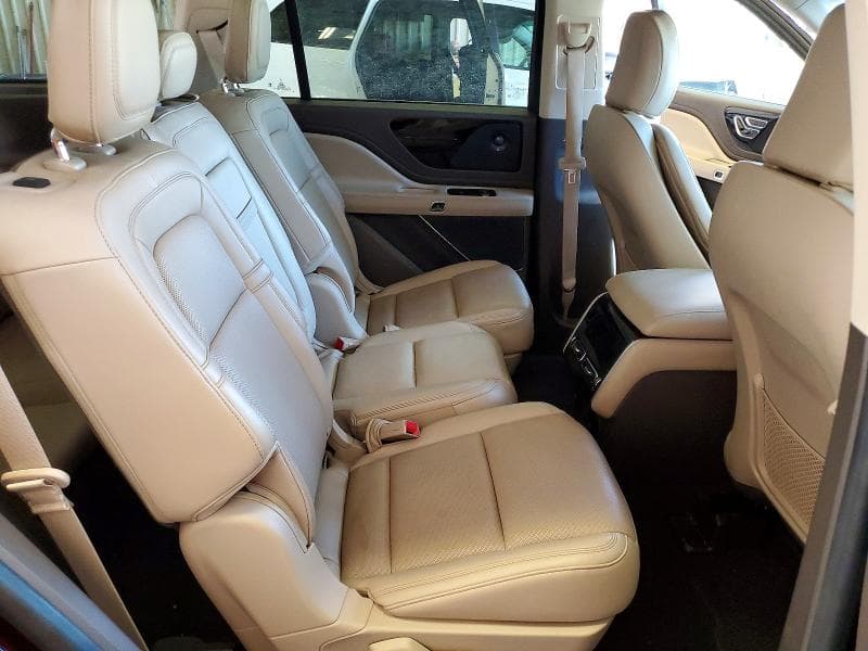 2023 LINCOLN AVIATOR RESERVE 11