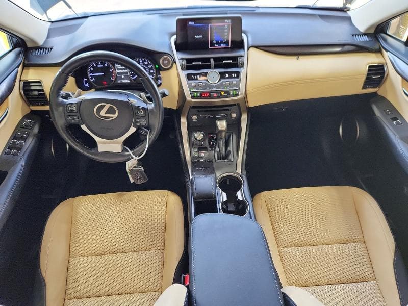 2018 LEXUS NX 300 BASE 8