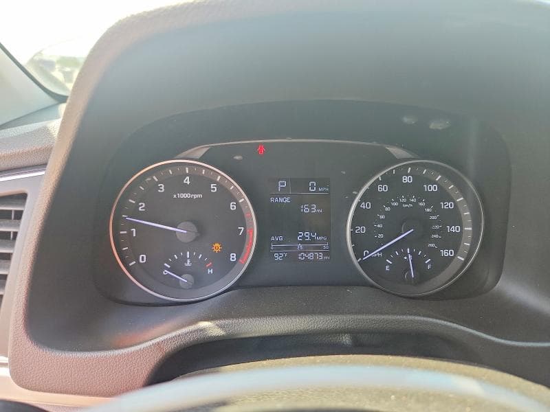 2017 HYUNDAI ELANTRA SE 9