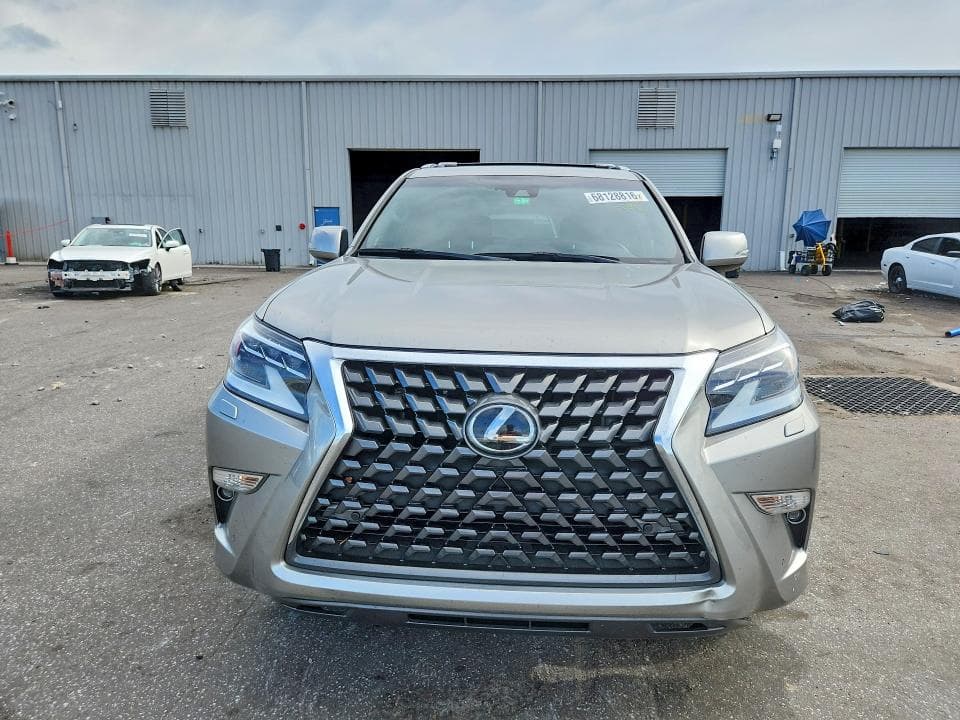 2023 LEXUS GX 460 5