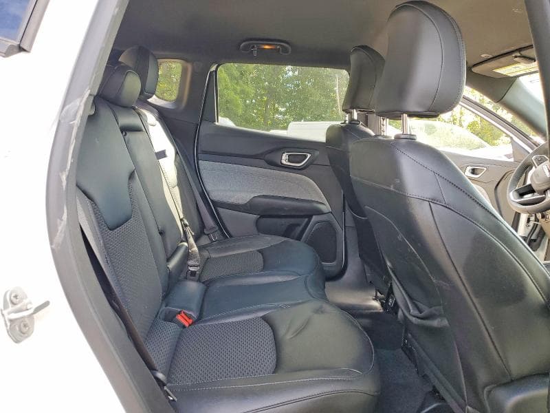 2025 JEEP COMPASS LATITUDE 11
