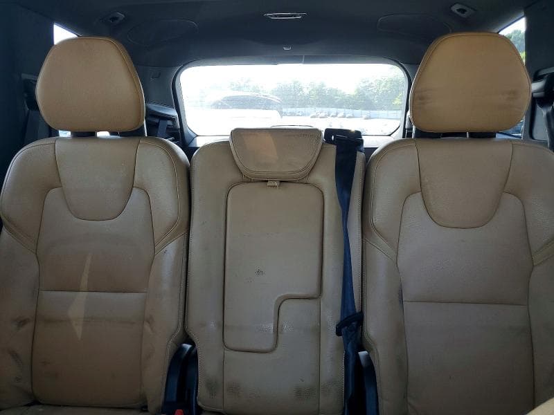 2017 VOLVO XC90 T6 10